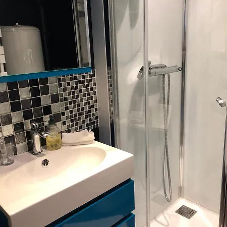 Le 31 Au Coeur Des Places Apartment *
